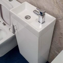 Cedar Cloakroom Pack - Toilet, Vanity Unit & Tap -Burlington Bath Shop 20230330 154523 resized