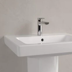 Villeroy & Boch Subway 2.0 Washbasin, 600mm With Overflow -Burlington Bath Shop Subway 600 Basin 6