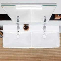 Villeroy & Boch More To See One LED Bathroom Mirror 600 X 600mm -Burlington Bath Shop VB MORE TO SEE 600X600 LIGHT UP 3